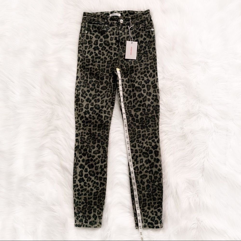 GOOD AMERICAN Good Waist Crop Skinny Jeans! - Picture 3 of 8